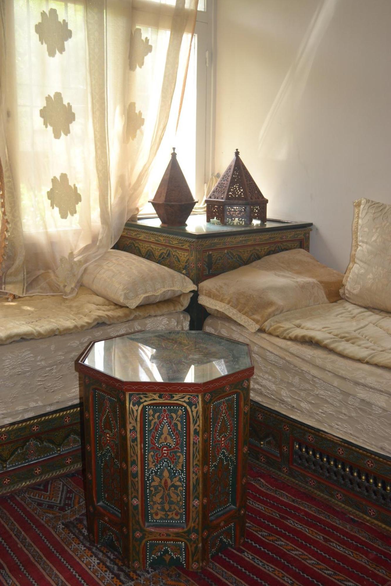 Apartment A La Decoration Artisanale Marocaine Rabat